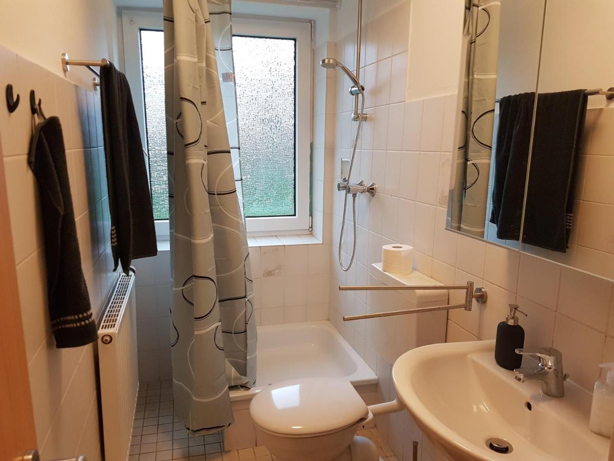 Kleine, Ruhige Wohnung In غيلسنكيرشن المظهر الخارجي الصورة
